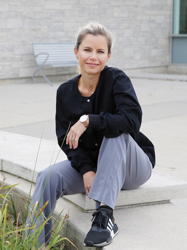 Lisa Hardill Headshot